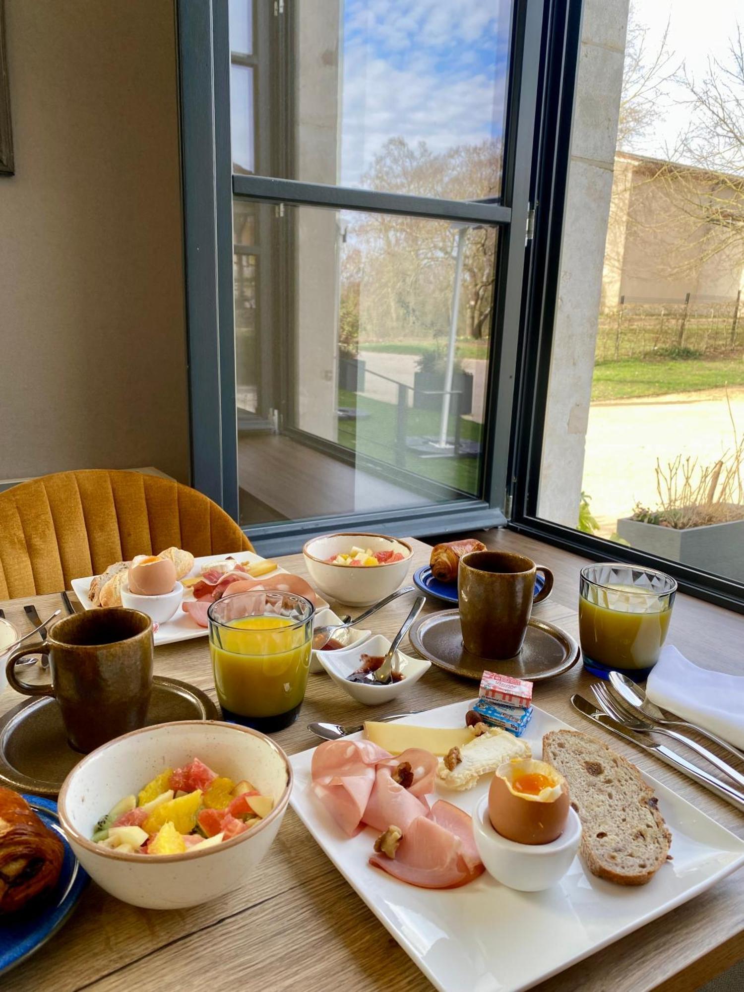 Hotel Au Chateau Villers-lès-Nancy Екстериор снимка