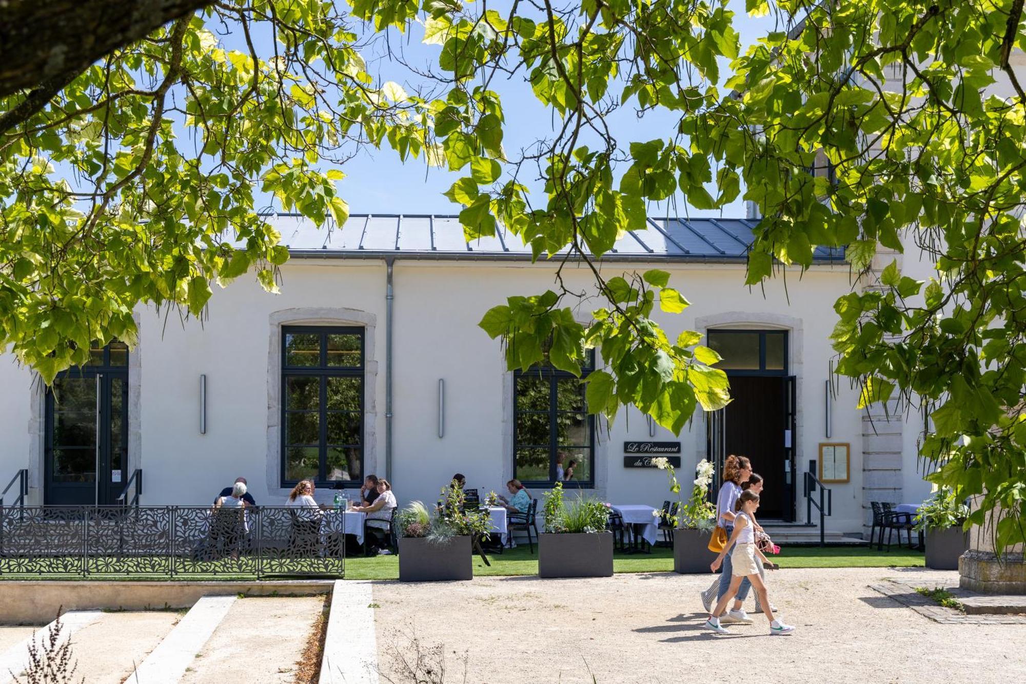 Hotel Au Chateau Villers-lès-Nancy Екстериор снимка