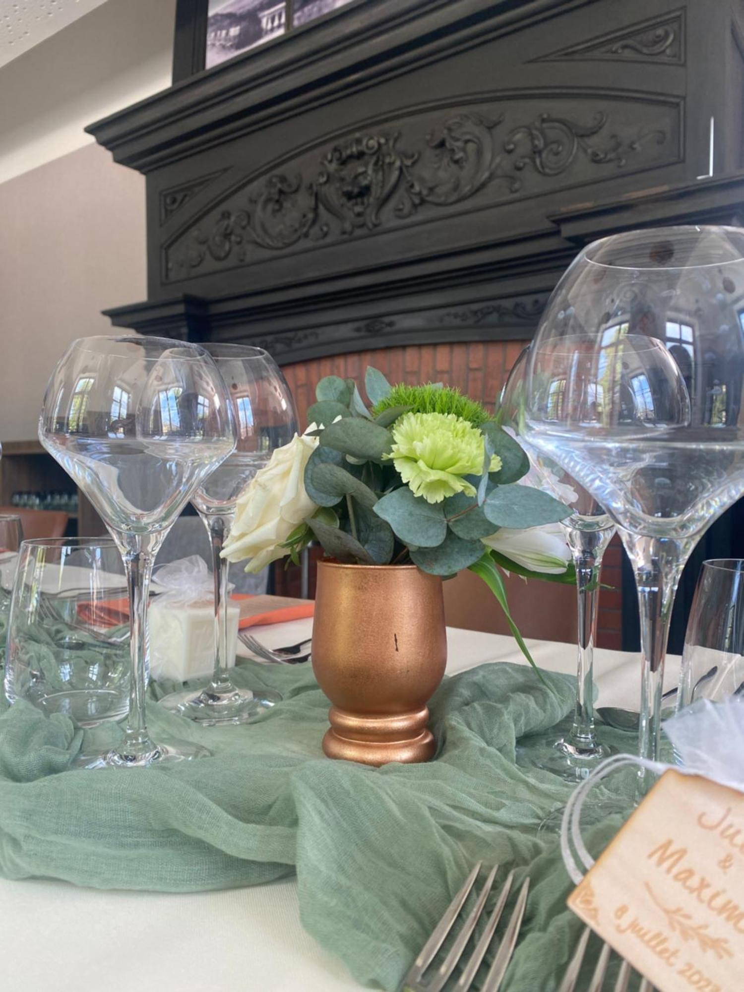 Hotel Au Chateau Villers-lès-Nancy Екстериор снимка
