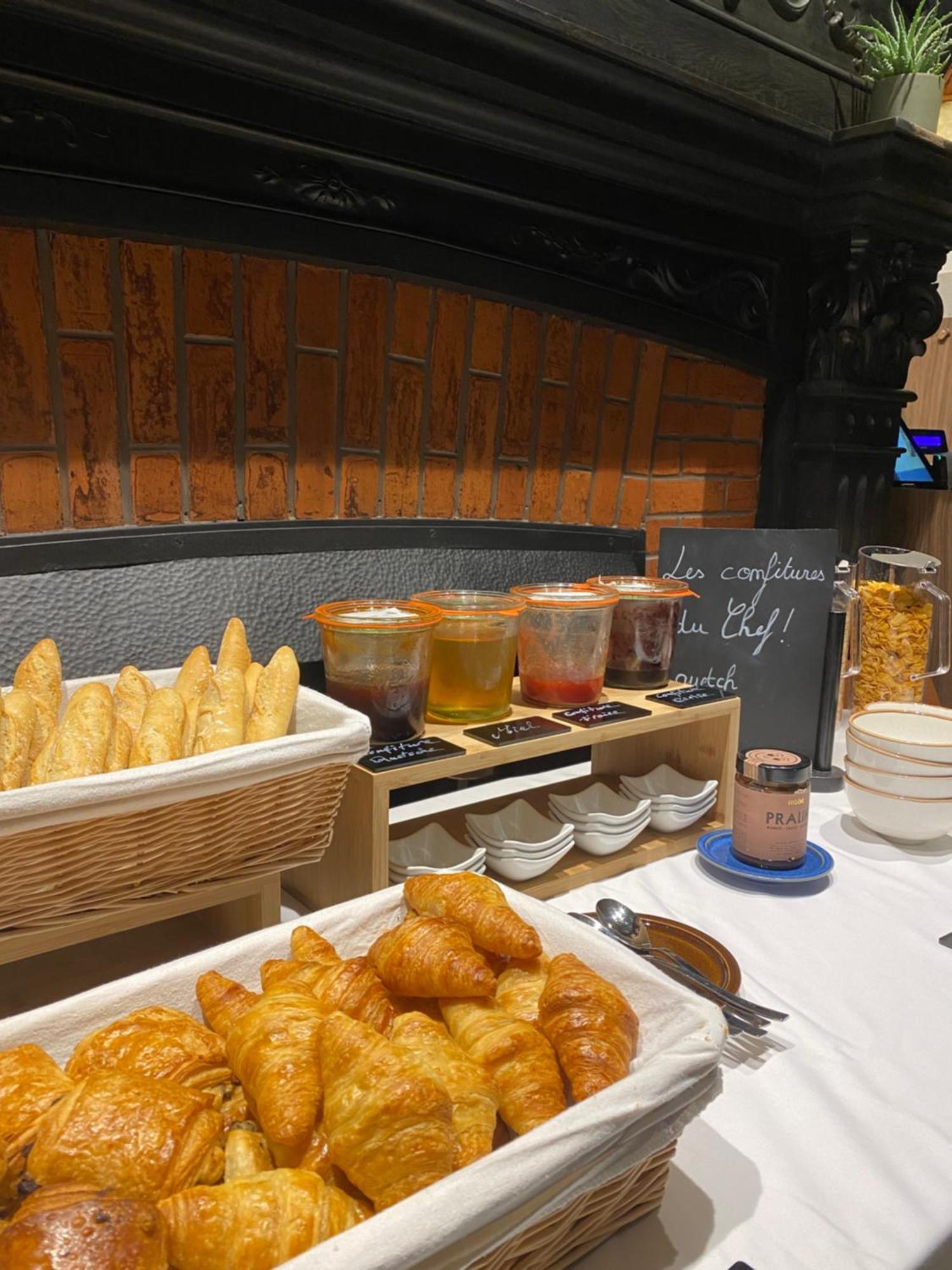 Hotel Au Chateau Villers-lès-Nancy Екстериор снимка