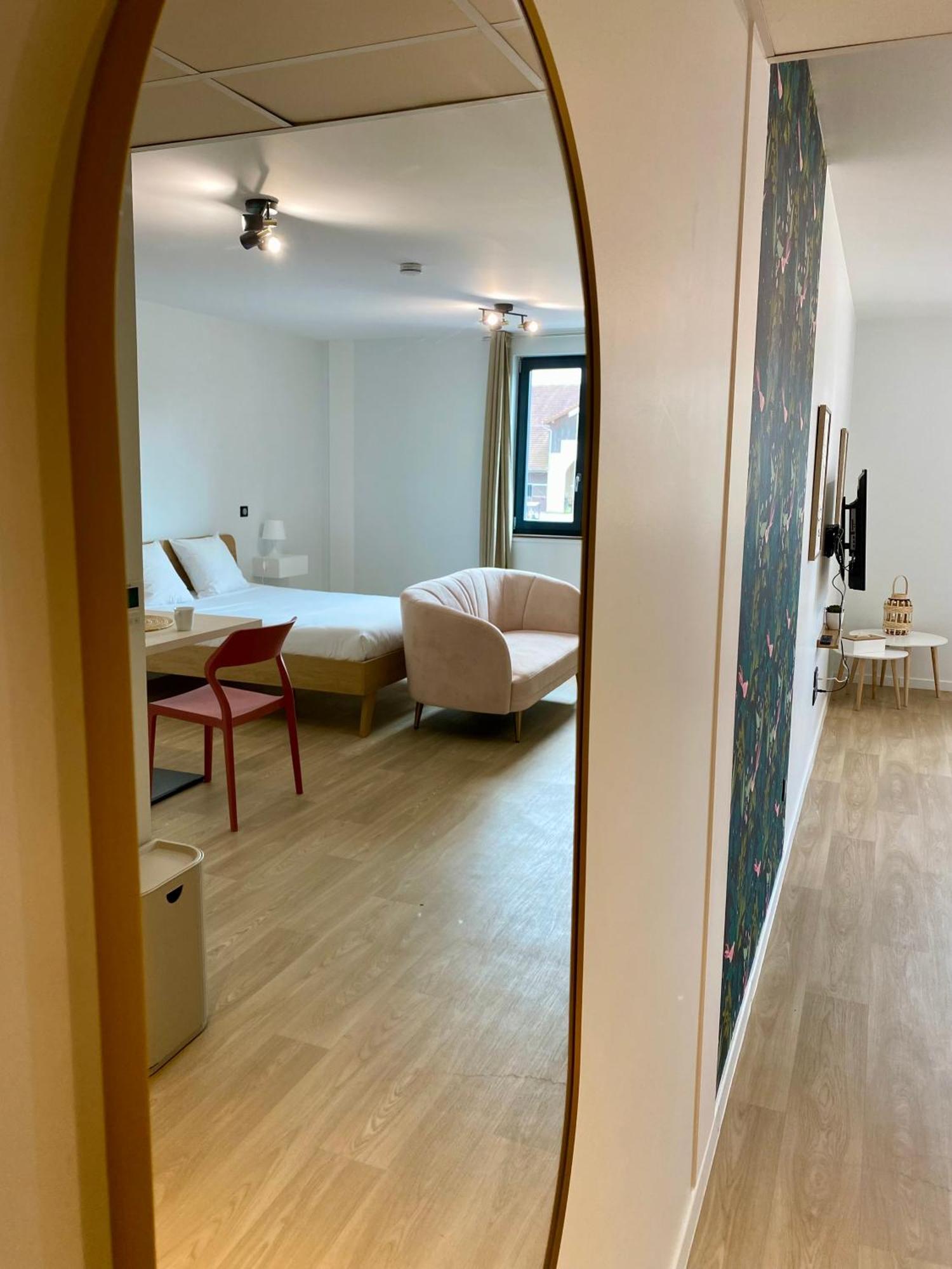 Hotel Au Chateau Villers-lès-Nancy Екстериор снимка