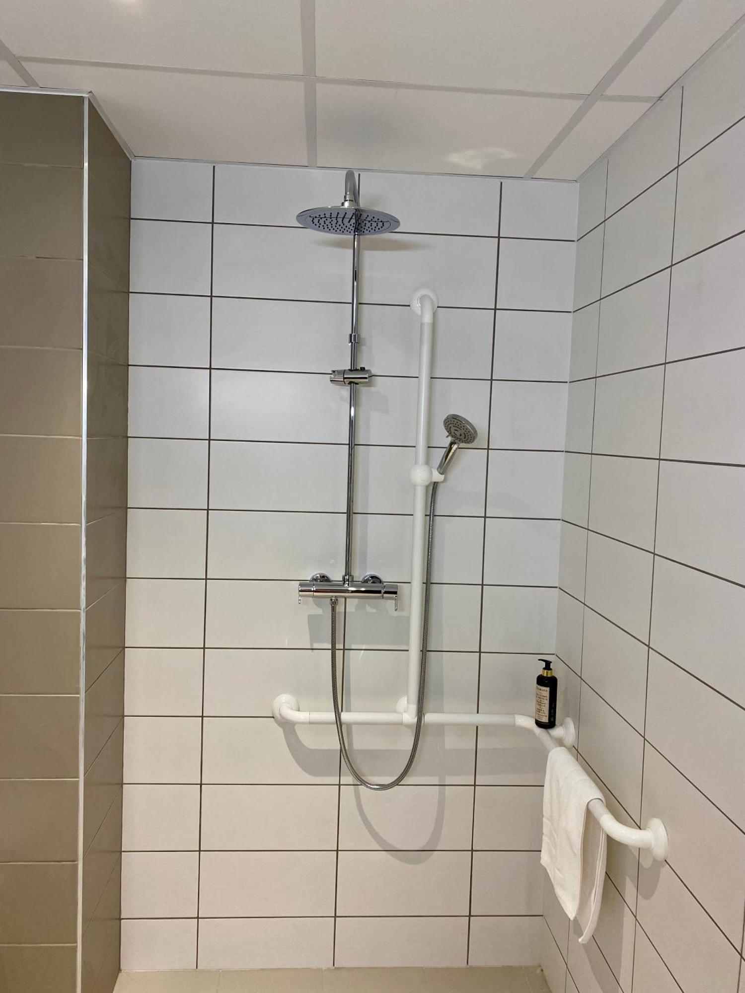 Hotel Au Chateau Villers-lès-Nancy Екстериор снимка