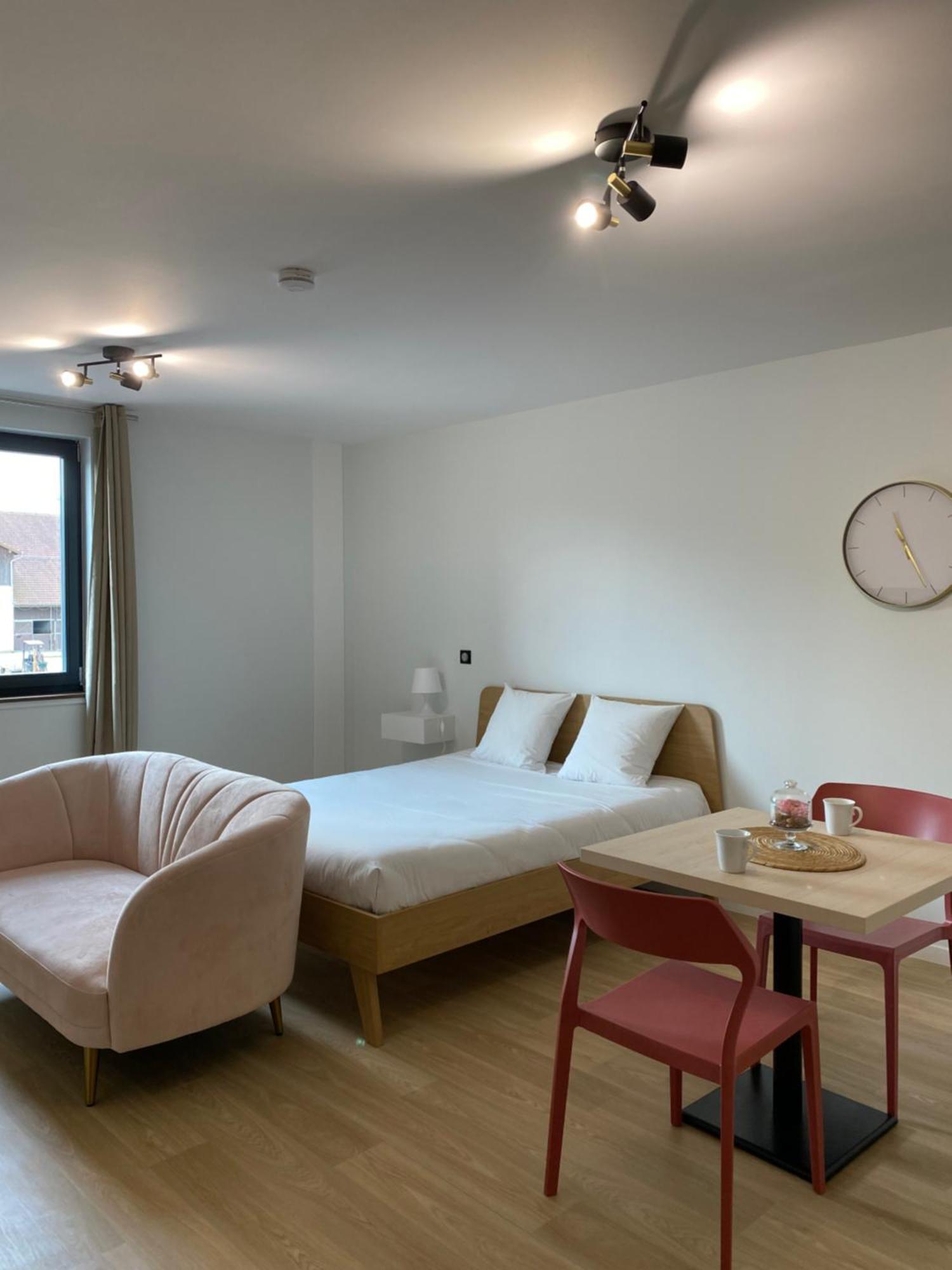 Hotel Au Chateau Villers-lès-Nancy Екстериор снимка
